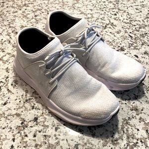 Vessi Women’s Tennis Shoes (White)